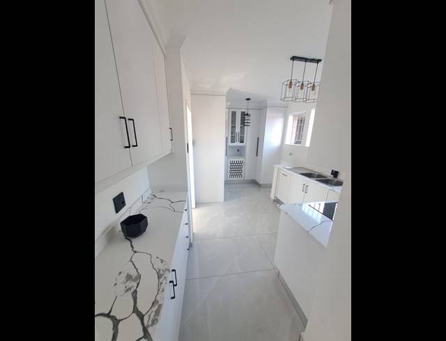 3 BEDROOM APARTMENT FOR SALE IN SASOLBURG CENTRAL